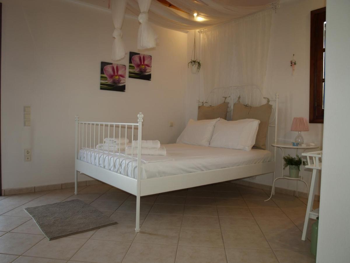Ornos Seaside Blue Villas Buitenkant foto